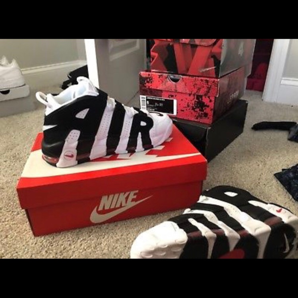 Nike uptempo 2018 never worn, brand new